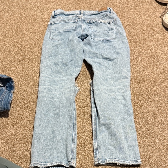 American Eagle Outfitters Light Blue Distressed Straight Leg Jeans - Picture 3 of 3